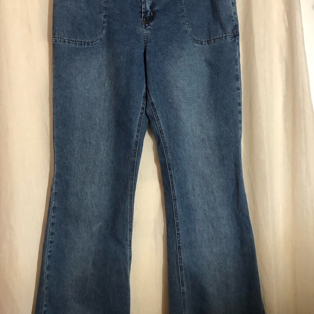 DG2 by Diane Gilman Blue Flare Wide Leg Jeans